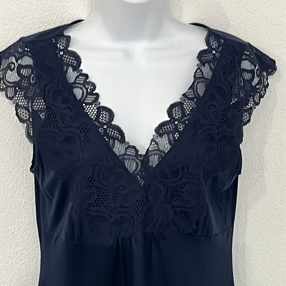 Banana Republic Top Size M - Picture 3 of 5